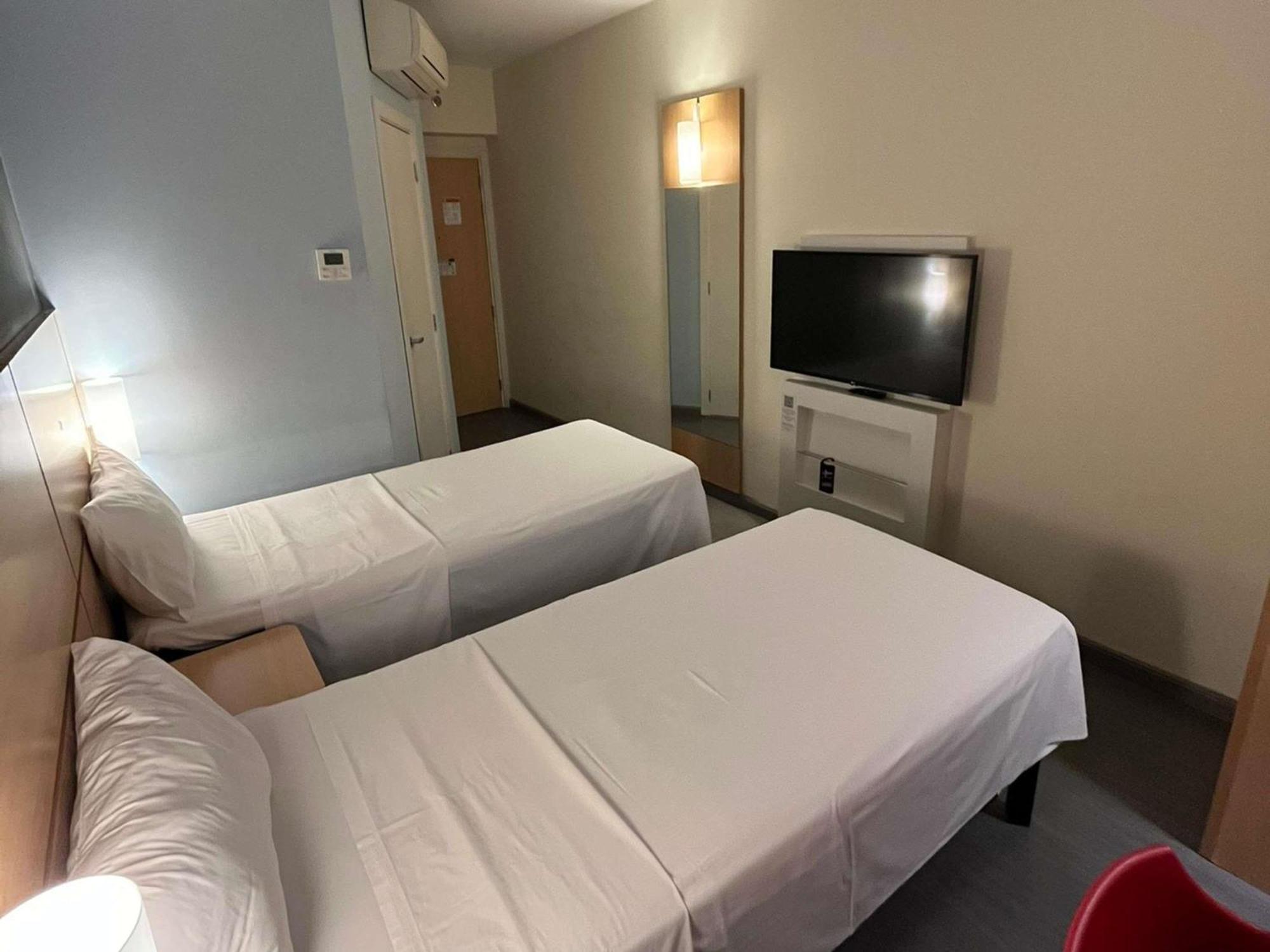 Ibis Catalao Hotel Kültér fotó