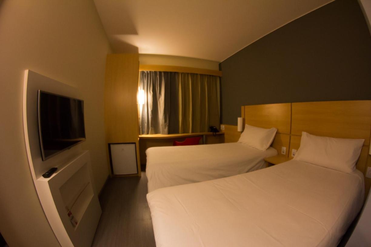Ibis Catalao Hotel Kültér fotó